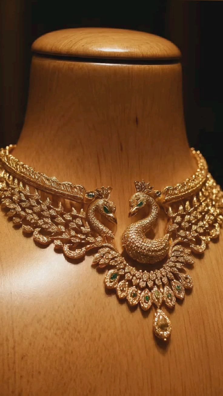 Royal Peacock Necklace Set